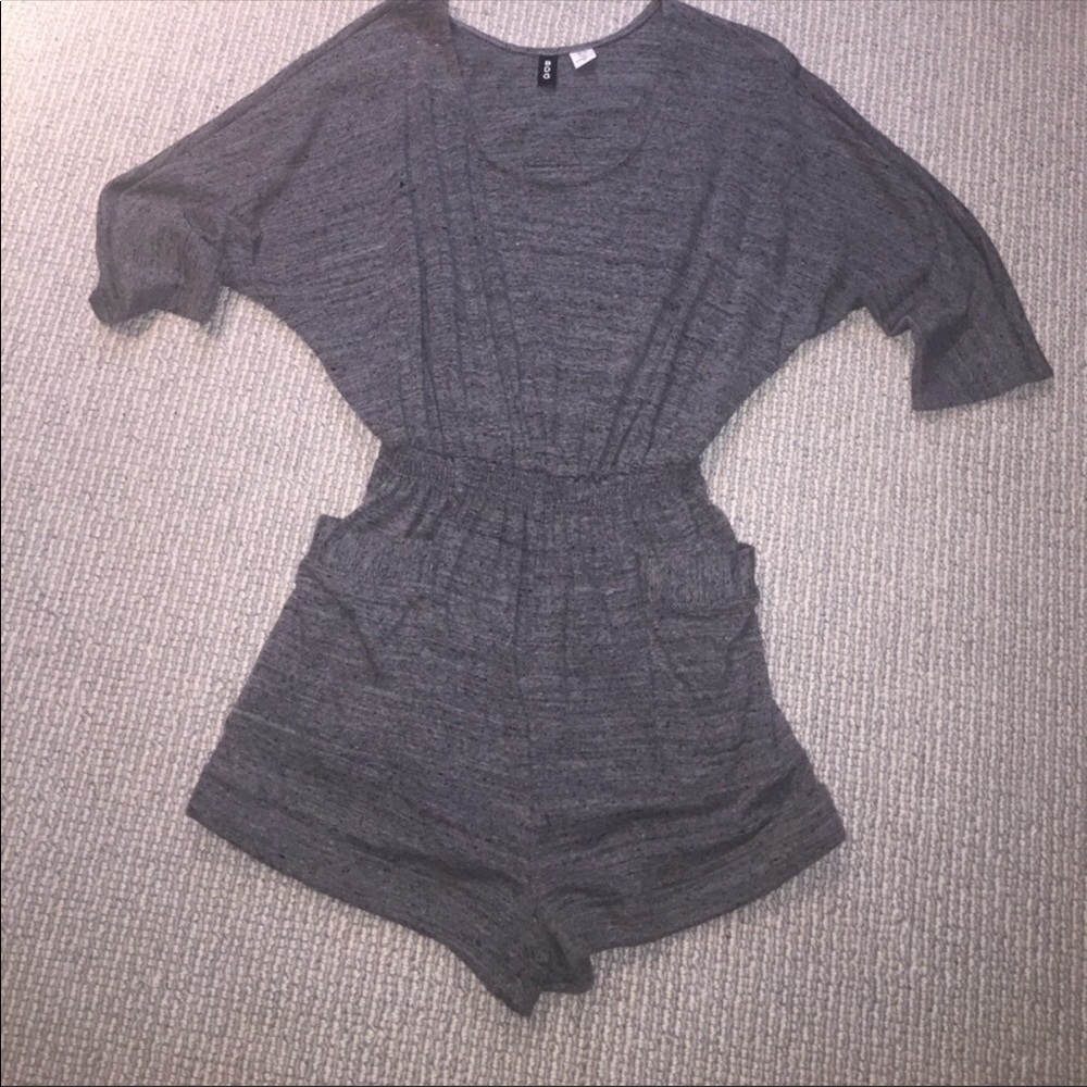 Worn once - BDG romper